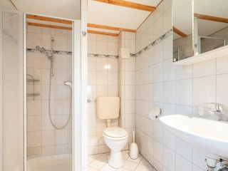 Duschbad EG