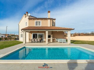 Villa Loborika Buitenaudio-opname 2