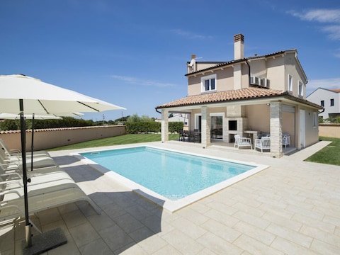 Villa Magisch