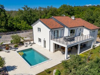 Luxuriöse Villa Posija mit privatem Pool