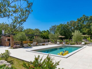 Luxuriöse Villa Posija mit privatem Pool