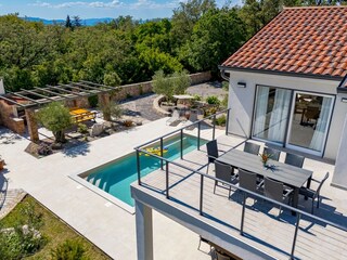 Luxuriöse Villa Posija mit privatem Pool