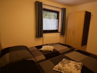 Schlafzimmer 3
