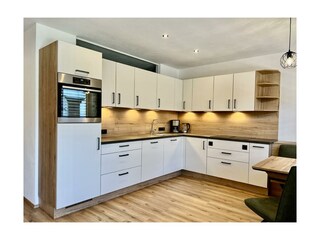 1BF3DA99-189F-4ADE-A382-FDB6DA1D8B74_1_105_c