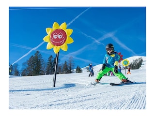 Kinder beim Skifahren in Achenkirch am Achensee_1