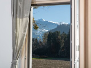 Firm21_FewoSchw.143-min