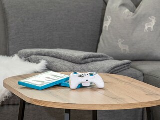 Firm21_FewoSchw.337-min