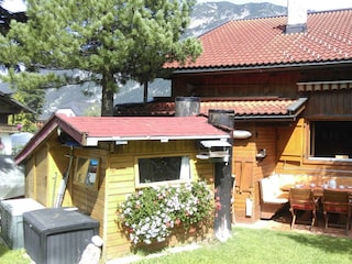 Terrasse und Garten Sommer