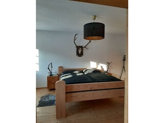 großes Schlafzimmer