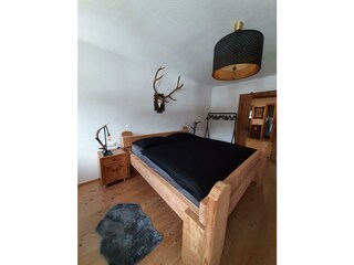 großes Schlafzimmer