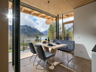 Auszeit_am_See_Achenseestrasse_92_Maurach_Wohnzimm