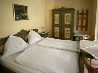 Zweibettzimmer, Dusche, WC