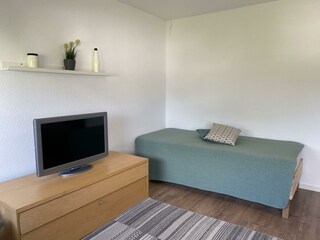 Zustellbett TOP1 auf Anfrage Wohn-Schlafzimmer