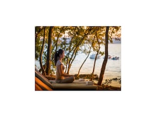 Vakantiepark Njivice Omgeving 53