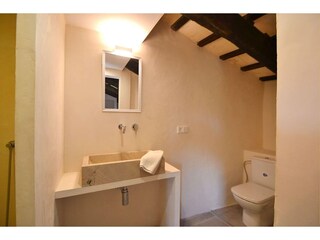 Casale Búger Caratteristiche 32