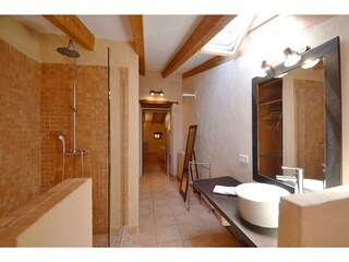 Casale Búger Caratteristiche 22