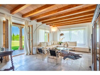 Cottage Moscari Features 22