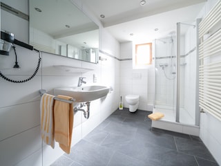 Ferienwohnung Oberstdorf Badezimmer 17