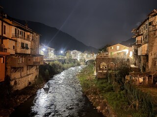 Isolabona by night