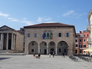 Augustus temple, city palace of Pula