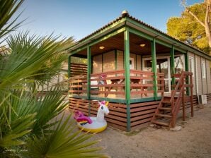 Holiday house Toller Bungalow mit Parkplatz - Vilanova i la Geltrú - image1