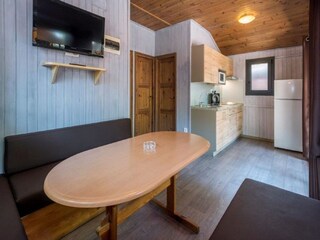 Chalet Blanes Features 5