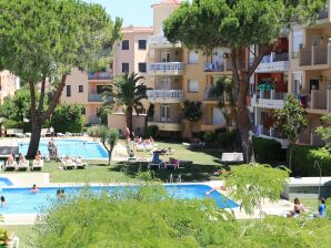 Holiday apartment with swimming pool. - Empuriabrava - image1