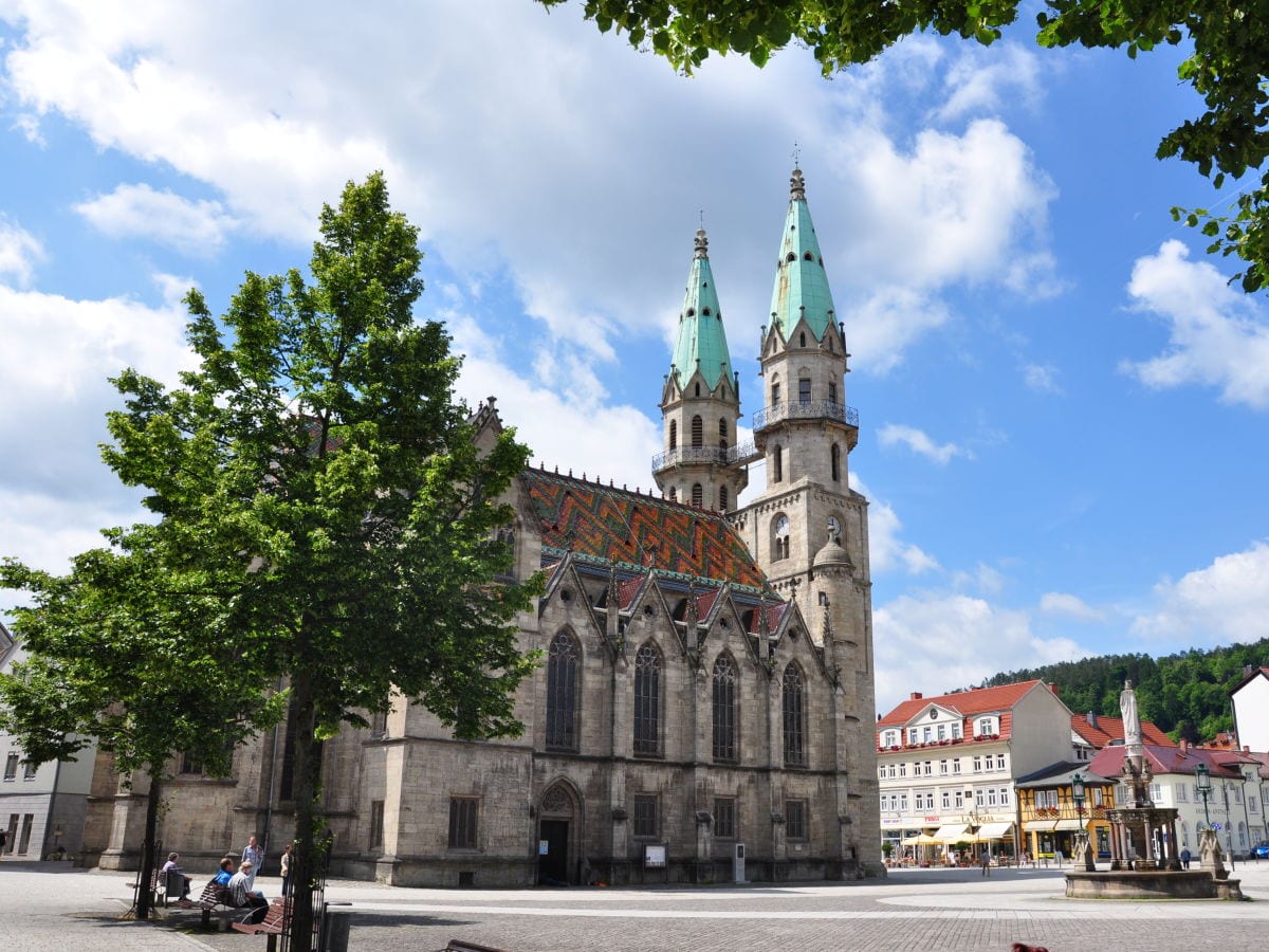 Marktplatz mit Stadtkirche