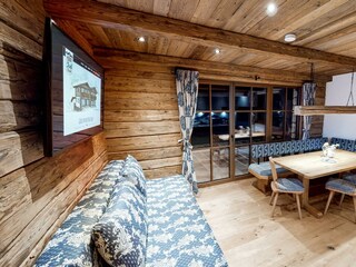 Stadl-Chalet-Ischgl-Nacht-copy-09292022_142710