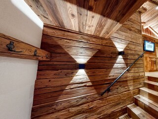 Stadl-Chalet-Ischgl-Nacht-copy-09292022_143042