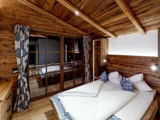 Stadl-Chalet-Ischgl-Nacht-copy-Bedroom(4)