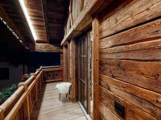 Stadl-Chalet-Ischgl-Nacht-copy-09292022_143905