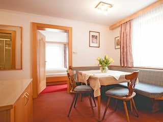 Apart Waldhaeusl-Ferienwohnungen-Ischgl-203 (3)