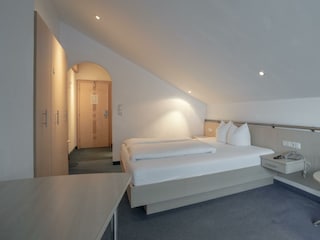 Petit_Madlein-DZMB (4)