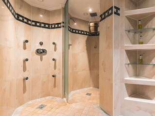 Hotel_Olympia_Kneippbecken_001