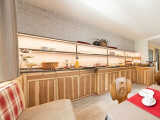 2102-1_050-1_wf-soldanella_09-21