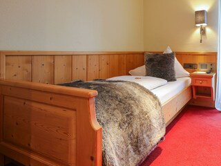 Einzelzimmer mit Balkon