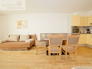4er Apartment Wohnzimmer 1_WZ