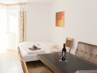 4er Apartment Wohnzimmer 2_WZ