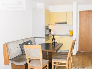 4er Apartment Küche_WZ