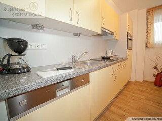6er Apartment Küche 2_Wz