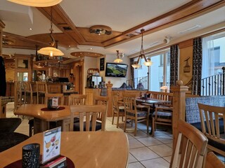 20230803_103340_resized