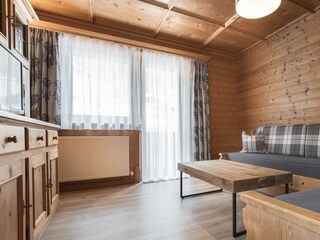 Apart_Schneider_198