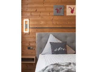 Apart_Schneider_210