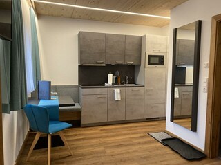 99AF9B56-678B-4894-8D82-22E93DC4614A