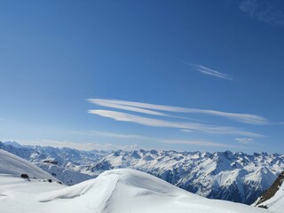 5182FAD3-14A8-4950-8A7C-FA3D16B6AC51