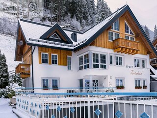 tirolerland_haus3_WZ