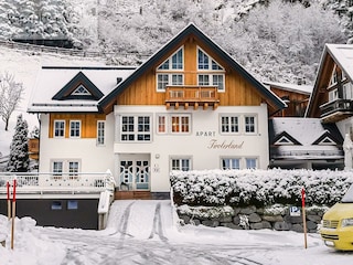 tirolerland_haus2_WZ