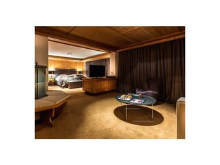 doppelzimmer-komfort-wohnbereich