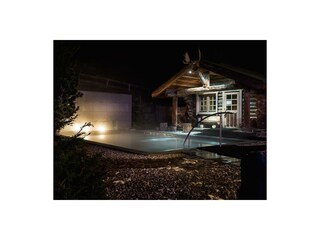 sauna-aussenpool-wellness